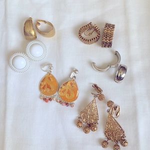 6 pairs of clip on earrings